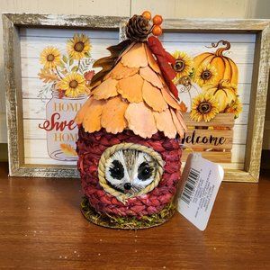 Ashland Home Decor for Autumn Squirrel In House with 2 Painted Wooden Plaques